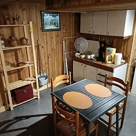 La Petite Chambre Felletin Esterno foto